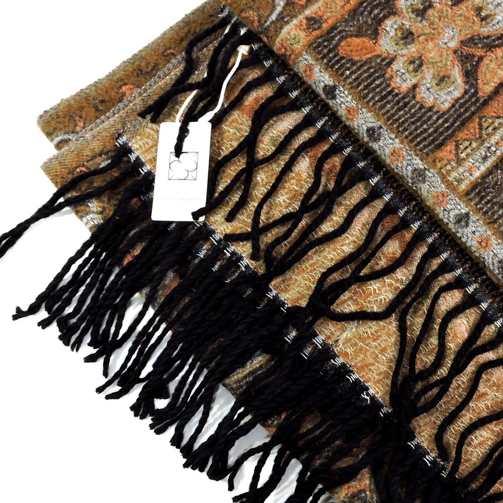 PRETTY PURSUASIONS WOMEN'S BROWN COMFORT WINTER SCARF - Picture 3 of 4